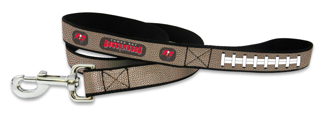 Tampa Bay Buccaneers Pet Leash Reflective Football Size Small CO