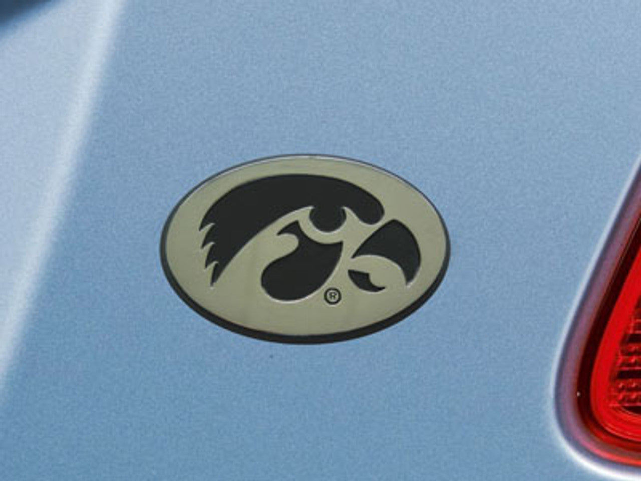 Iowa Hawkeyes Auto Emblem Premium Metal Chrome