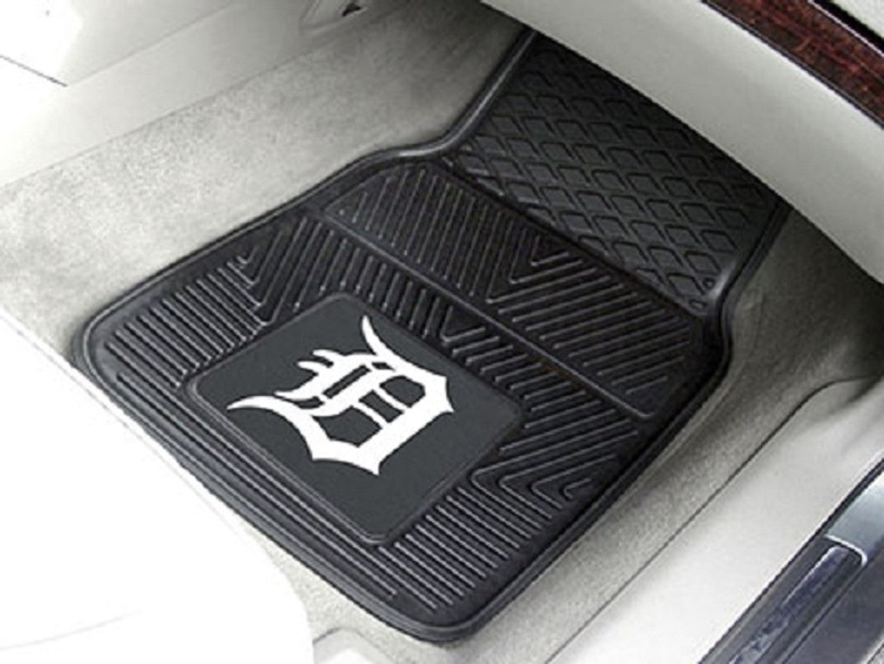 Detroit Tigers Heavy Duty 2-Piece Vinyl Car Mats